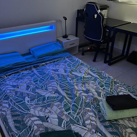 Appt Montpellier 2 Chambres Et 10 Minutes Des Plages ภายนอก รูปภาพ